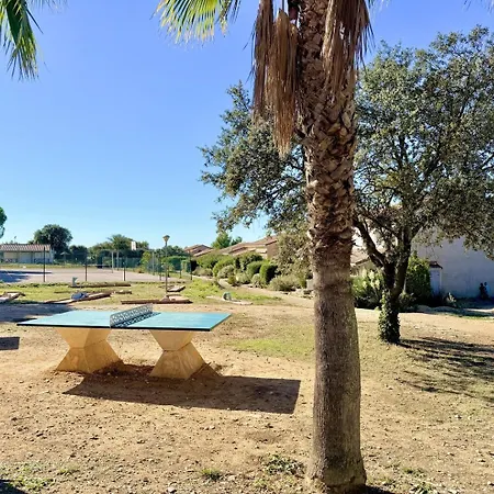 La Salamandre Bleue : 4 Pers Piscine A *